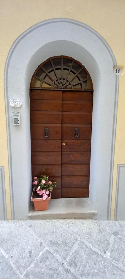 Il Terrazzino Lägenhet Cetona Exteriör bild